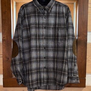 Pendleton Gray Black Plaid Wool Trail Shirt with Brown Elbow Patches
